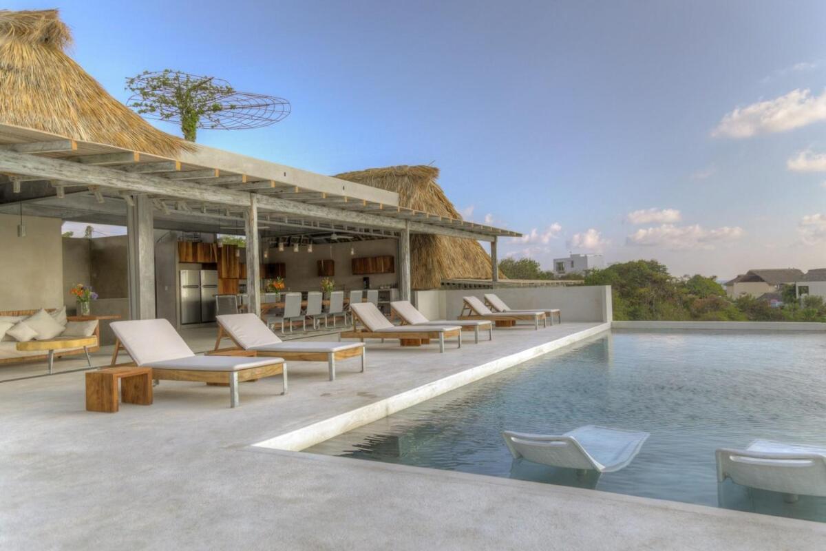 Отель Casa Cascada - Adults Only Пуэрто-Эскондидо Экстерьер фото